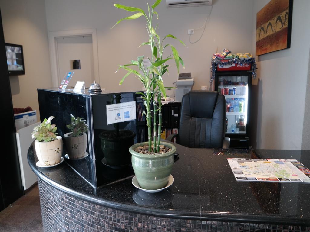 Parkville Place Serviced Apartments Melbourne Buitenkant foto